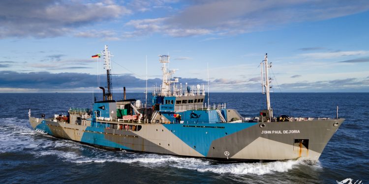 Flaggschiff der Neptune’s Pirates zu Gast im Neuen Hafen