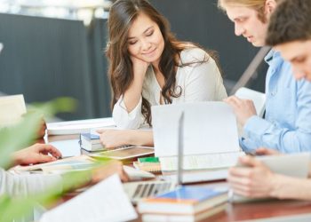 Regionale Wirtschaft stärken: Bremerhaven lockt mit dualem Studium in Lebensmitteltechnologie