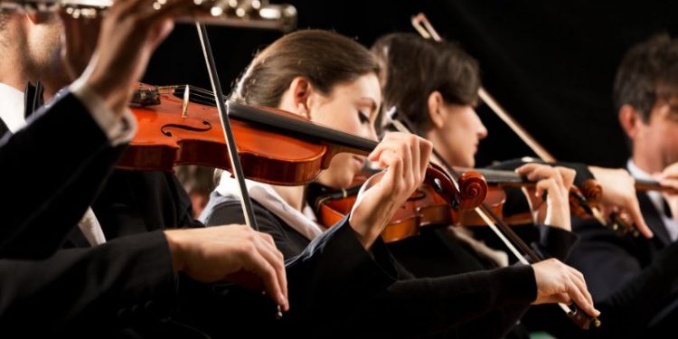 Bruckners "Fünfte": Ein majestätischer Abschluss der Konzertsaison in Bremerhaven