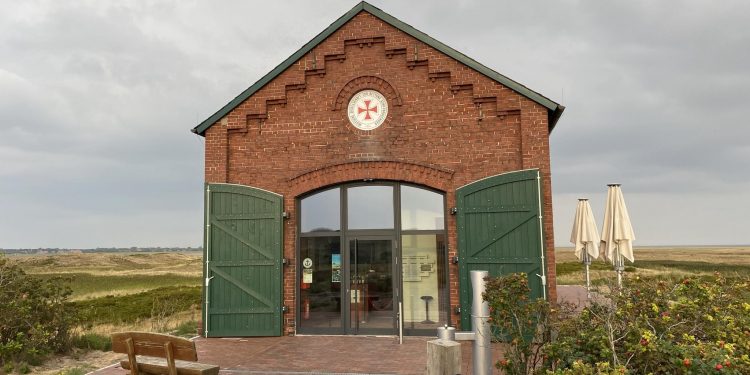 Historischer Rettungsschuppen als Kulturdenkmal und Ausstellung