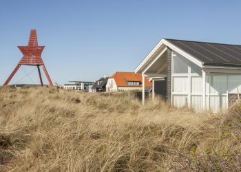 Heizkostenfalle Ferienhaus: Mit Sanierung und Förderung bares Geld sparen